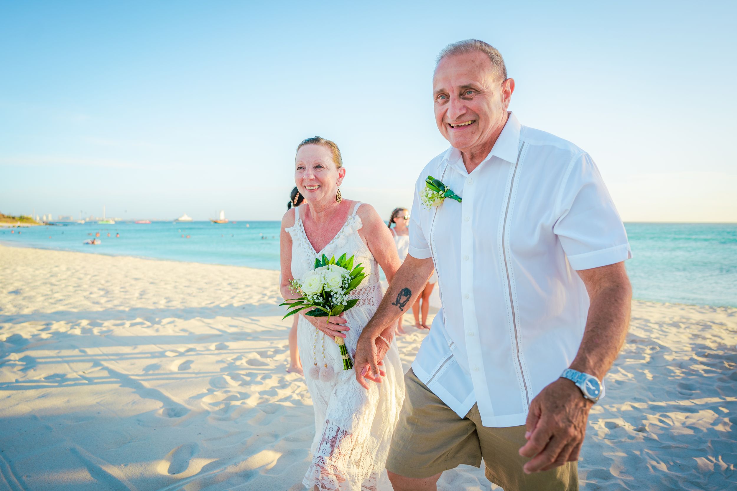 Arashi beach vow renewal