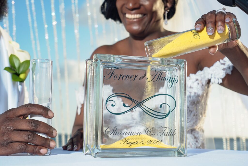 Sand unity wedding ceremony ritual during Aruba elopement