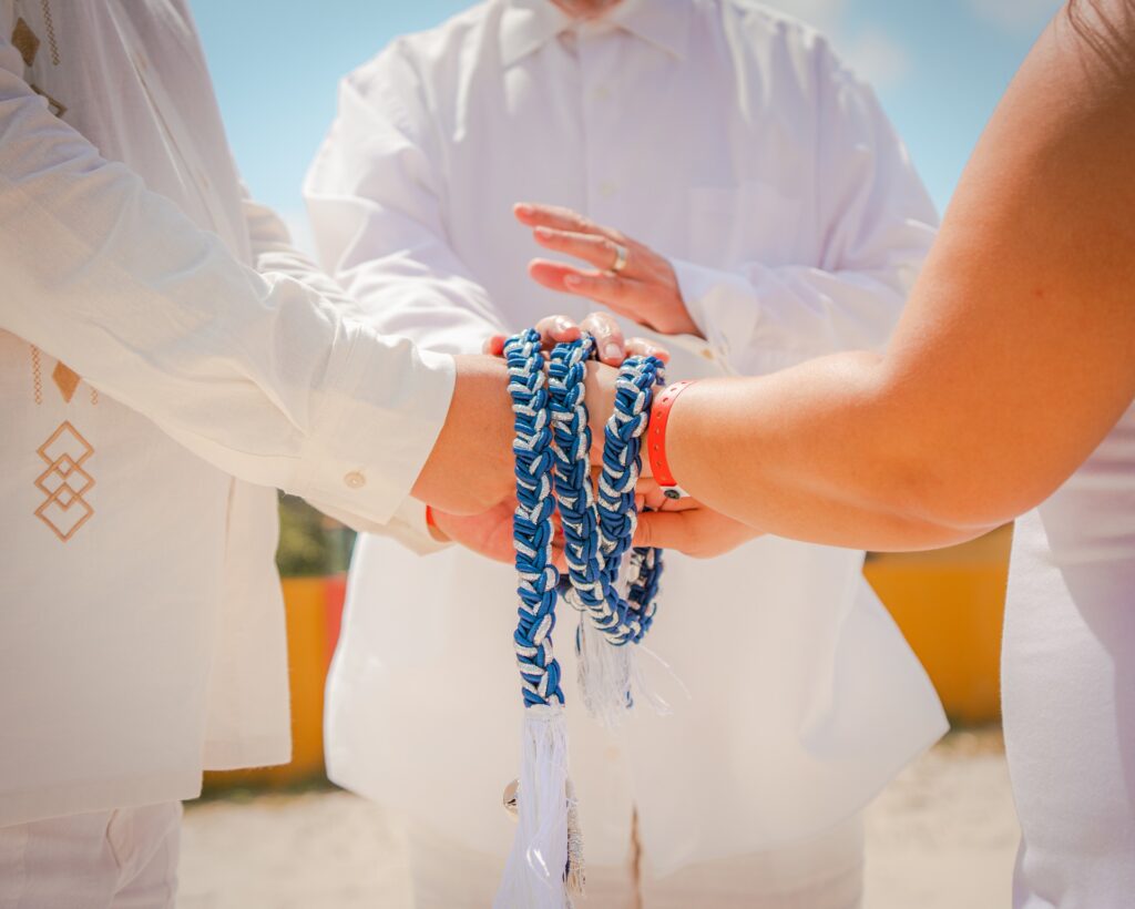 Rope ritual at Aruba elopement